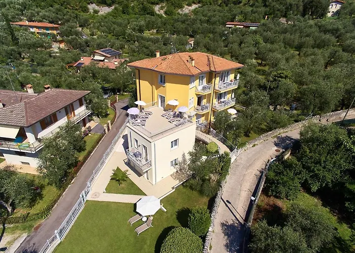 La Pervinca Apartments